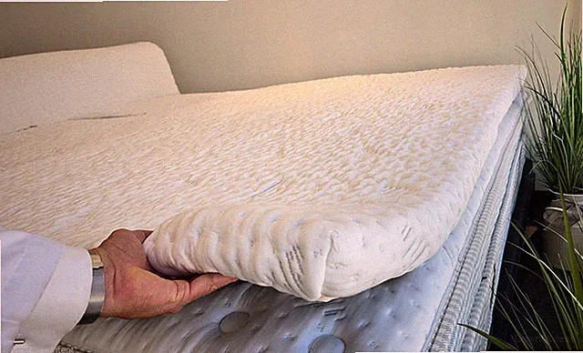 Just Sleep Latex Mattress Topper Queen 3" Medium Firm