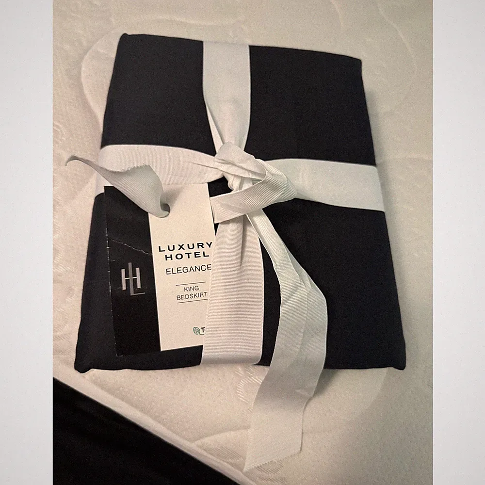 Luxury Hotel Elegance King Black Bed Skirt Tencel Cotton Blend