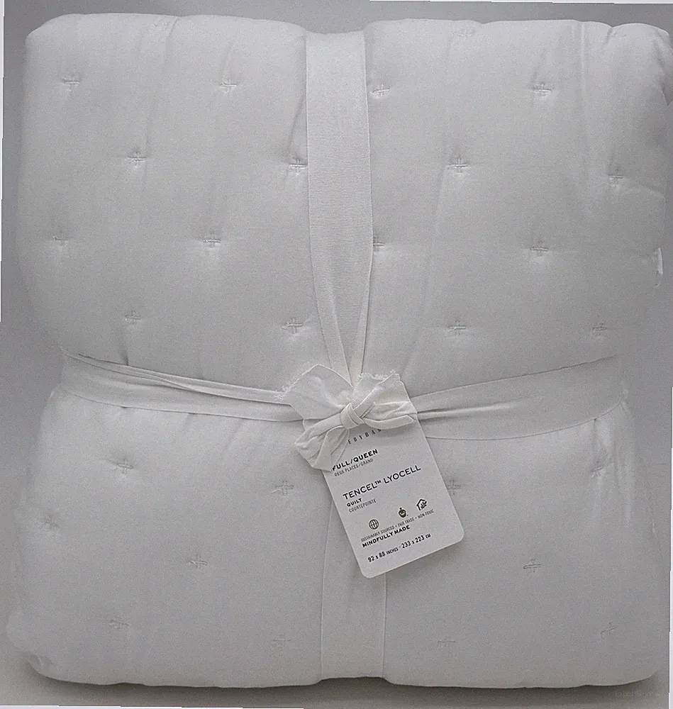 Pottery Barn Tencel Tufted Lyocell FULL / QUEEN Comforter / Quilt ~ White