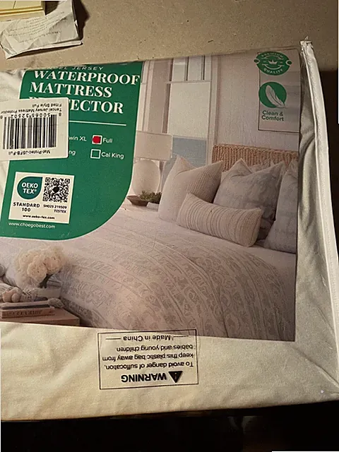 Waterproof Mattress Protector Full Size – 100% Tencel Lyocell (New)