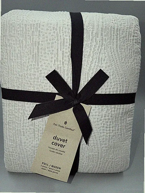 West Elm Silky TENCEL™ & Cotton Matelasse Duvet Cover- Full/Queen- Frost Gray
